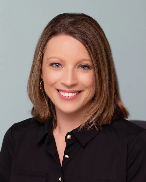 Portrait of Leslie Dickerson