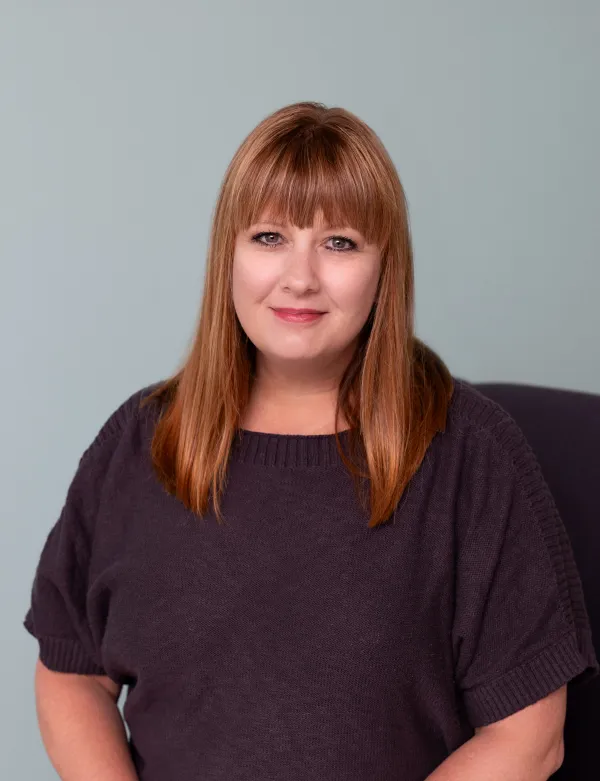 Portrait of Rachelle Snethen